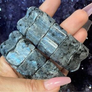 Chunky Black Labradorite Bracelet